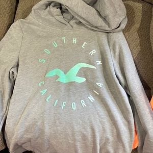 Hollister sweatshirt